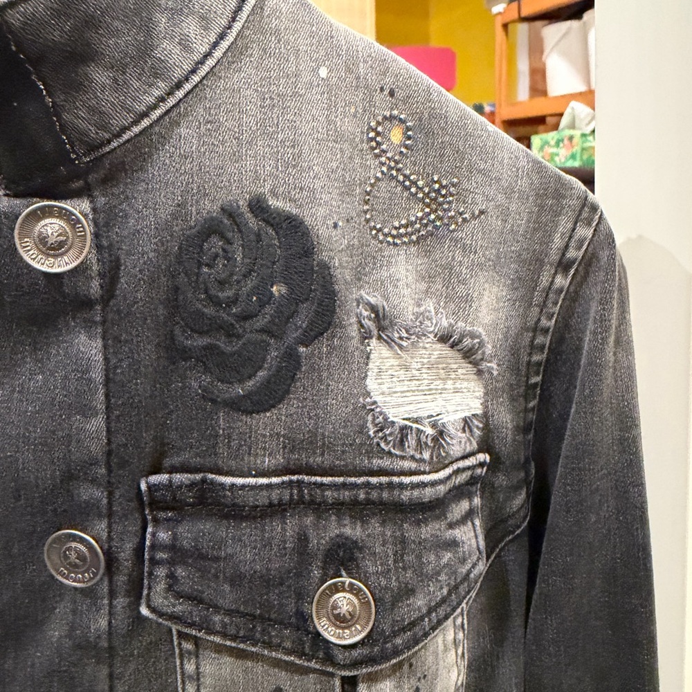 Brand NEW Jean jacket size 38